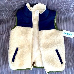 Brand new Carter’s Sherpa zip up vest, fully lined- size 4T